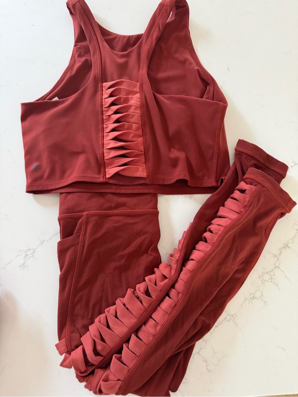 Athleta Conscious Crop (S) and Salutation 7/8 tight (XSP) matching set